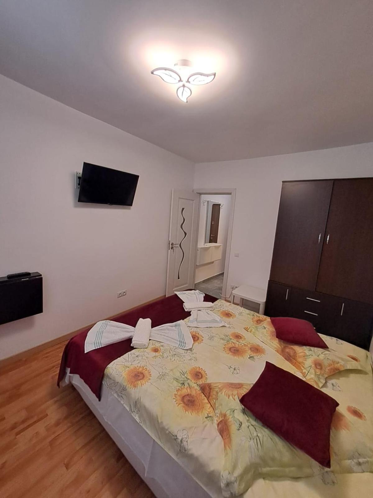 Apartament Garsoniera Flori -